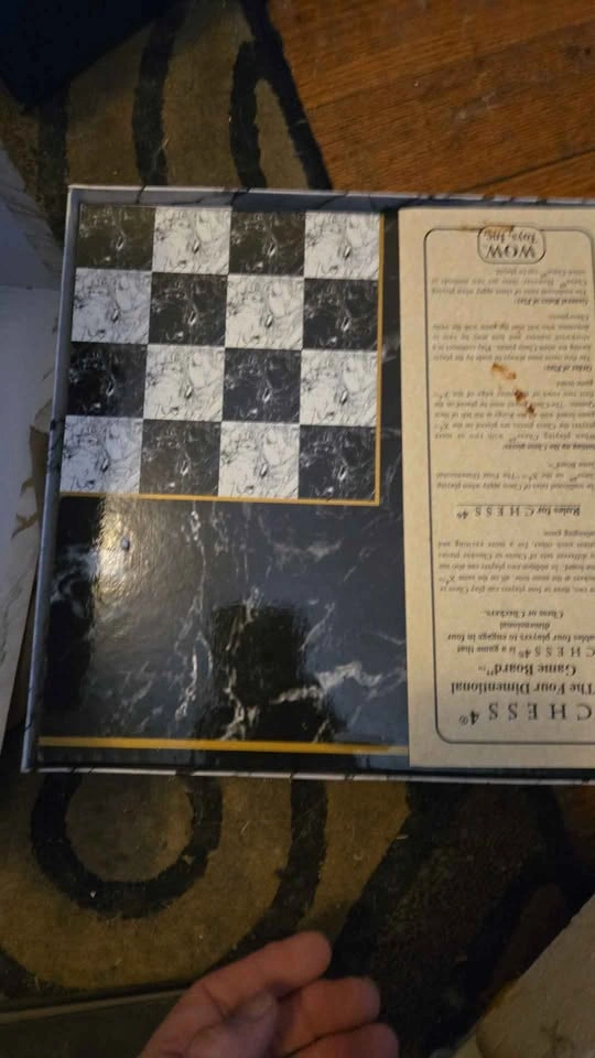 CHESS 4 Four Dimensional Chess Board Game - photo 2