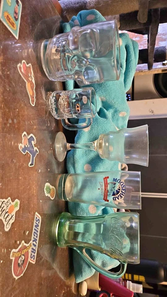 Assorted Glassware Collection