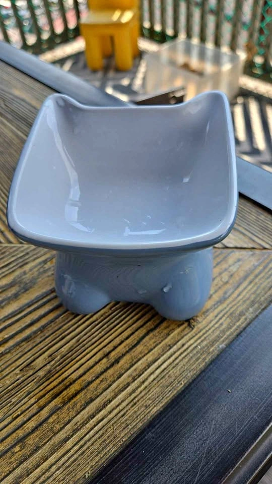 Whisker City Ceramic Elevated Cat Bowl 4.4oz