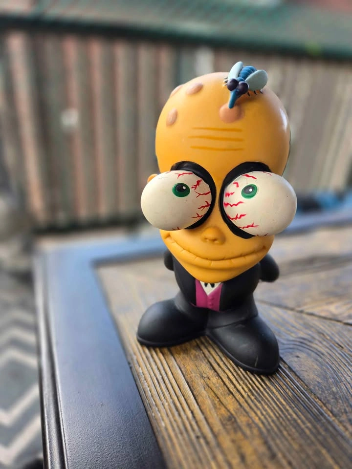 Vintage 1990s Bug Out Squeeze Toy - photo 2