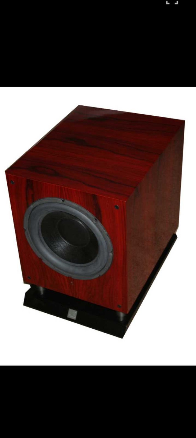 Liberty Acoustics LA12-325 Subwoofer