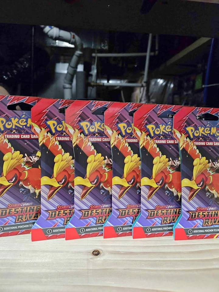 Destined Rivals Sleeved Packs
