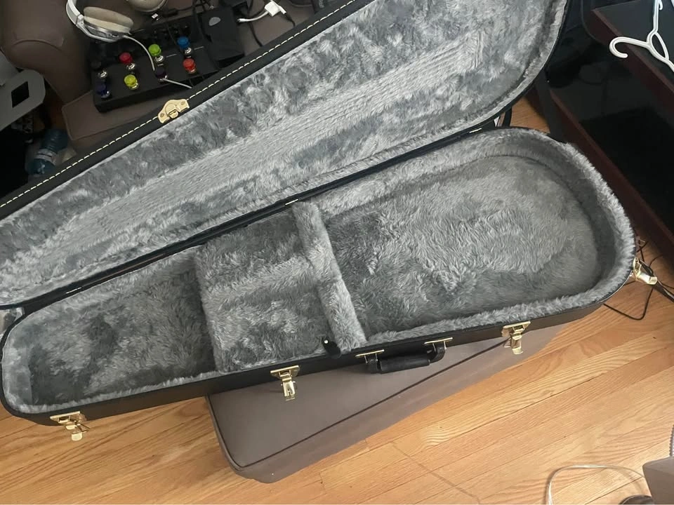 Electric guitar case - photo 2