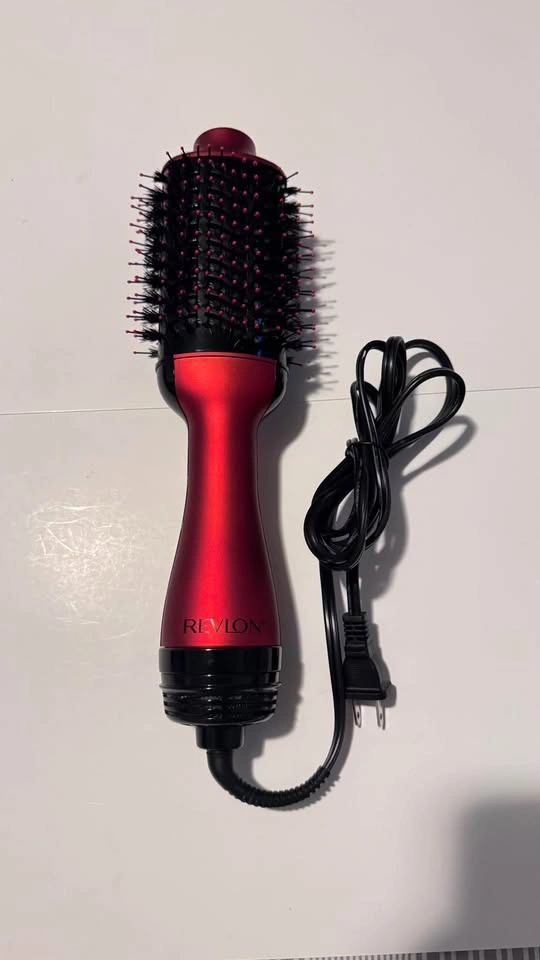 Revlon One-Step Hair Dryer and Volumizer - photo 2