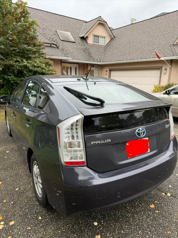 2010 Toyota Prius - photo 3