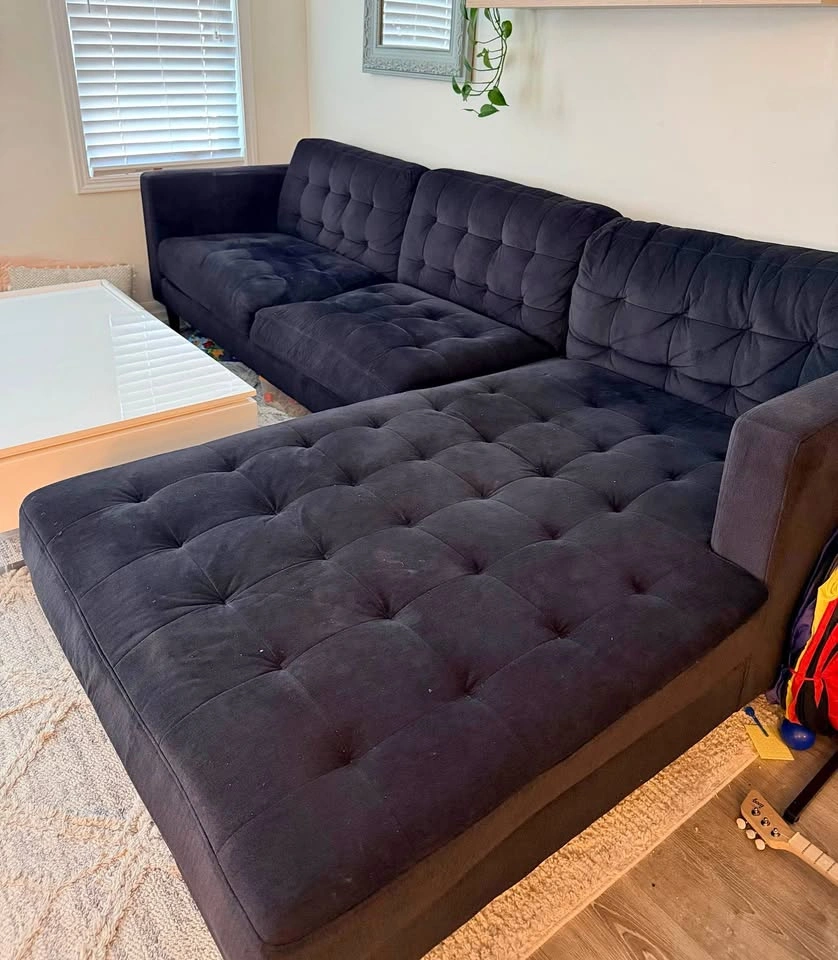 Black Velvet Tufted Sectional Sofa with Chaise
