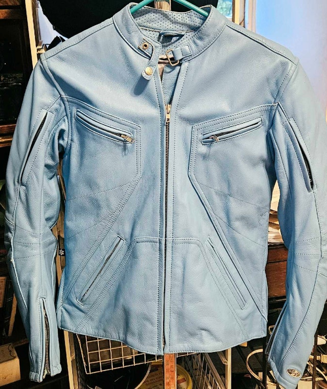 Joe Rocket ladies' leather v jacket