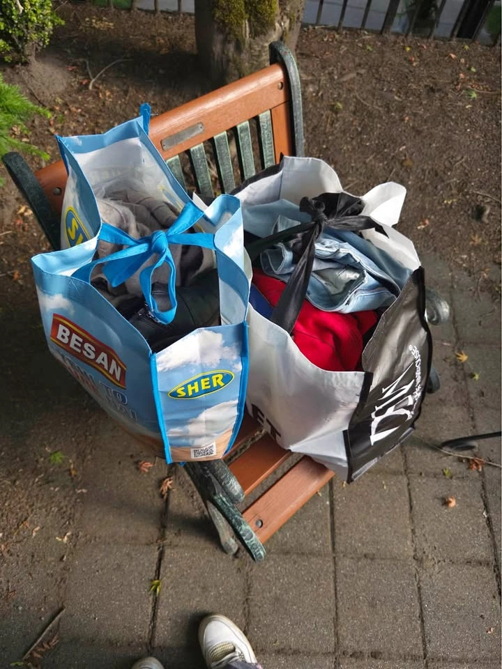 2 Bags Of Women’s Clothing And Shoes