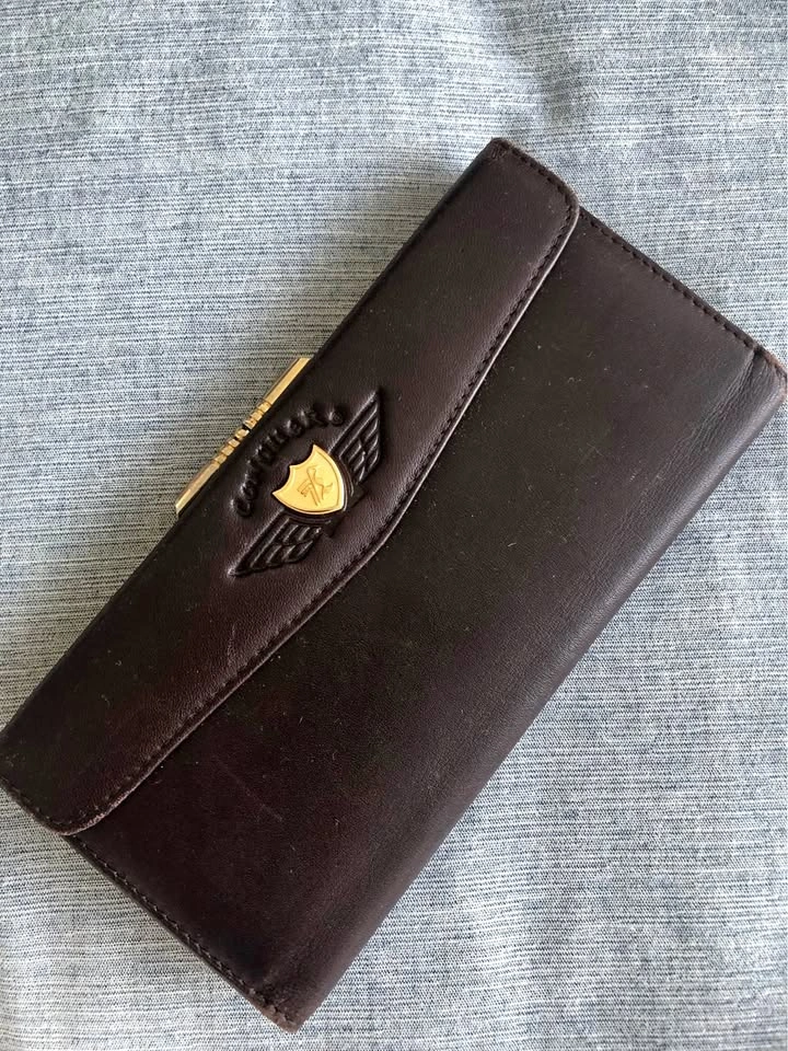 Conquer Brown Leather Trifold Wallet