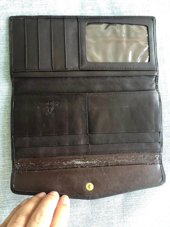 Conquer Brown Leather Trifold Wallet - photo 3