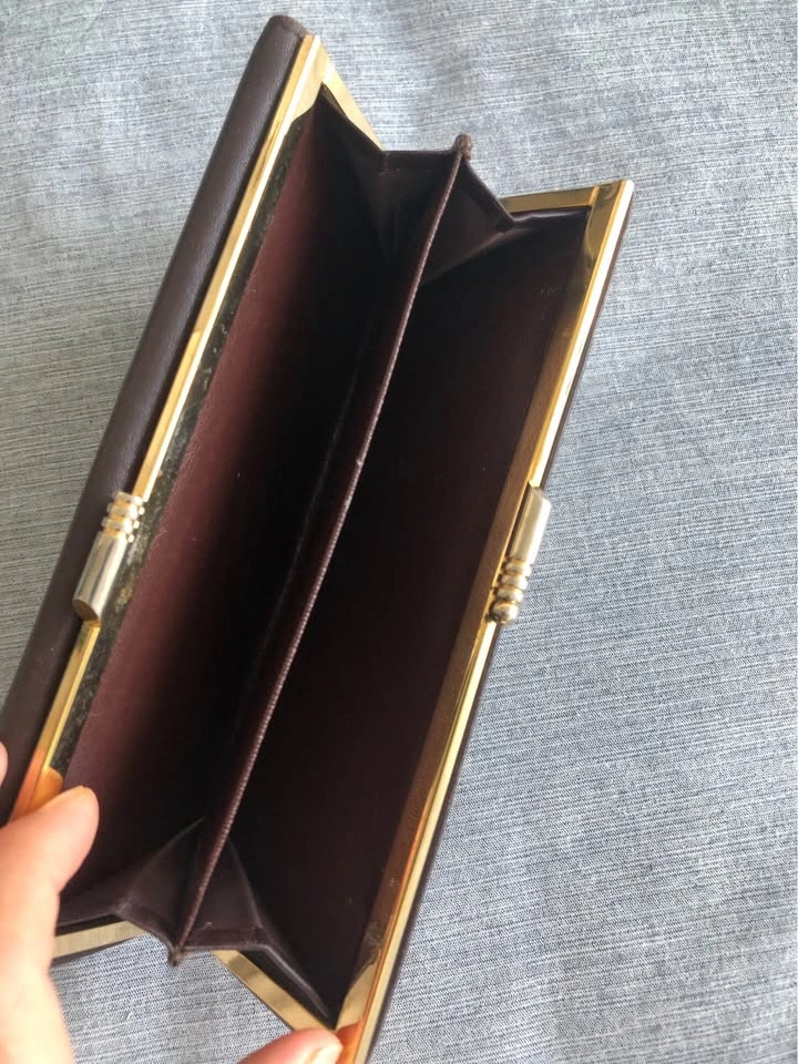 Conquer Brown Leather Trifold Wallet - photo 4