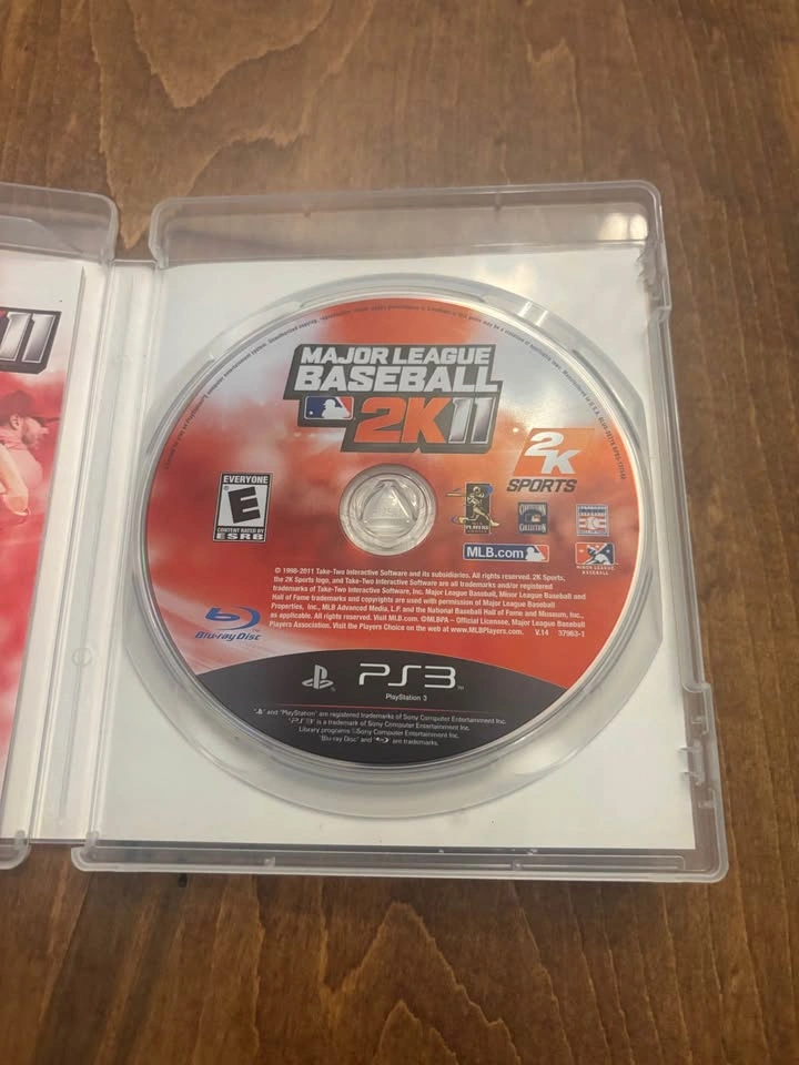 MLB 2K11 (PS3) - Complete with Case - photo 2