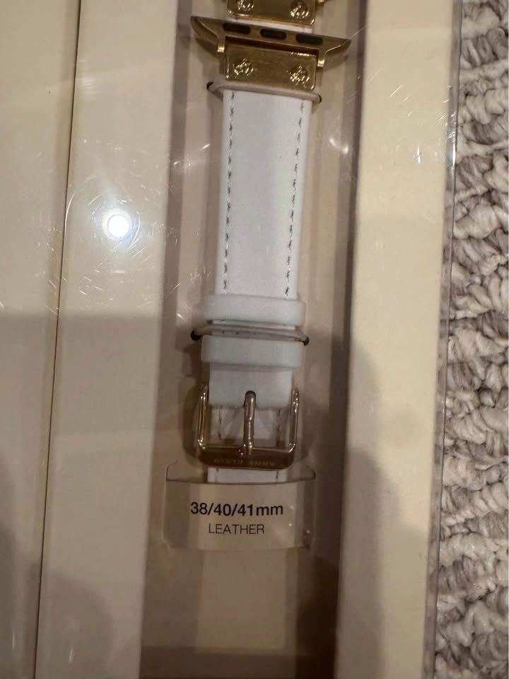Brand New Apple Watch Bands - Set of 2 for size 38/40/41 - photo 2