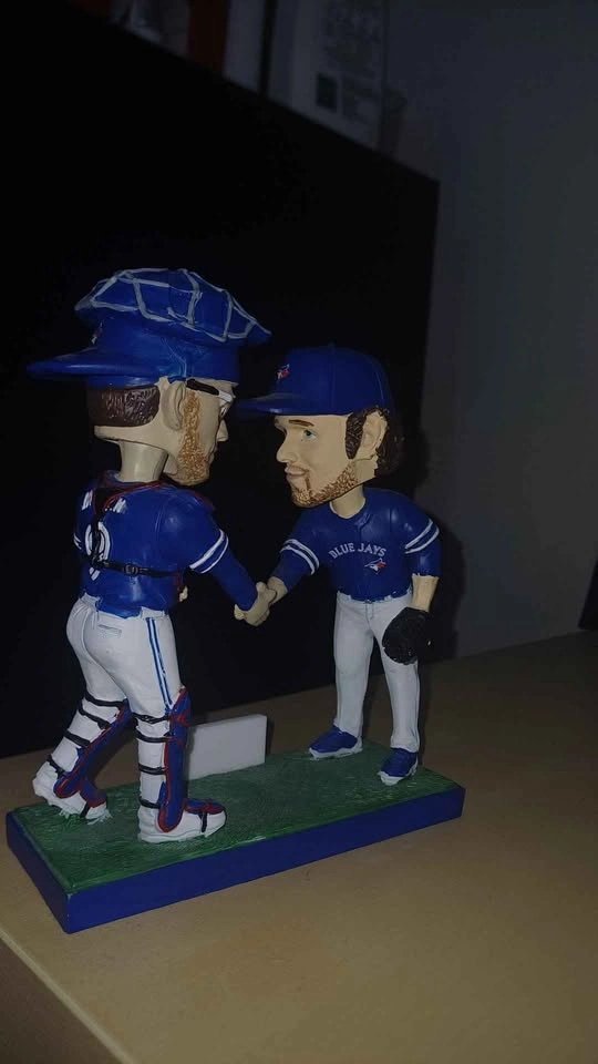 Jordan Romano and Danny Jansen Winning Handshake Bobblehead - photo 3
