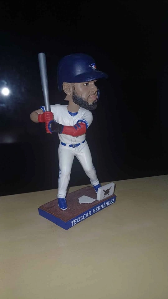 Teoscar Hernandez Bobblehead - photo 2
