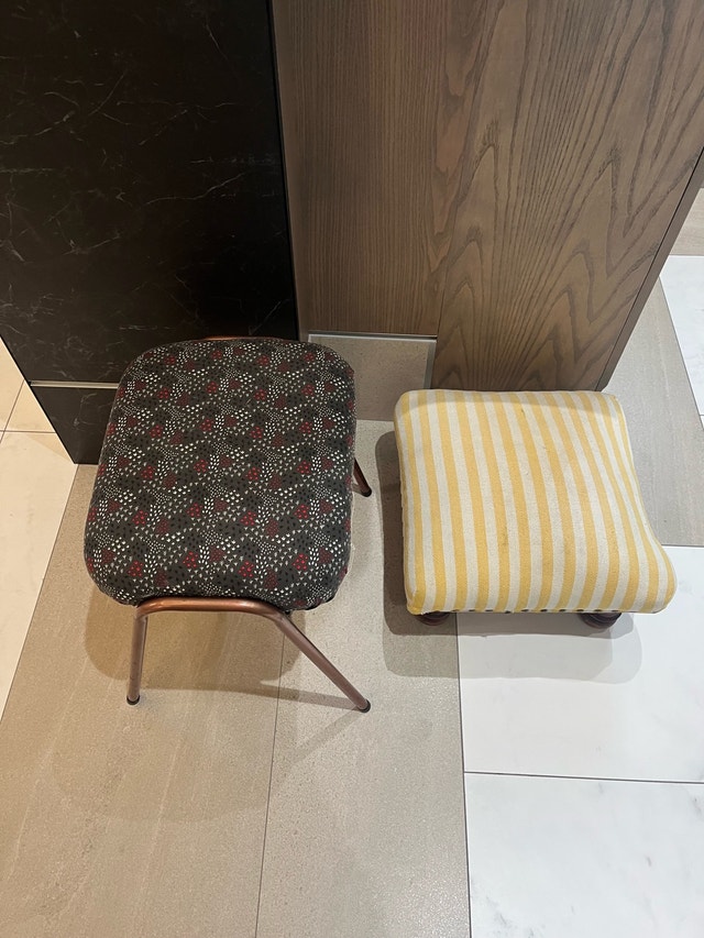 Set of Two Stools - photo 2
