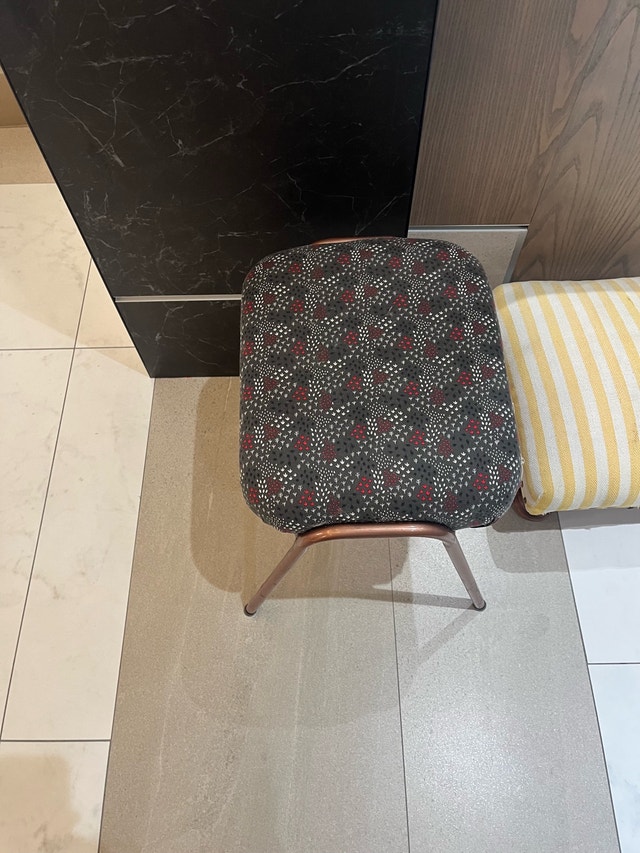 Set of Two Stools - photo 3