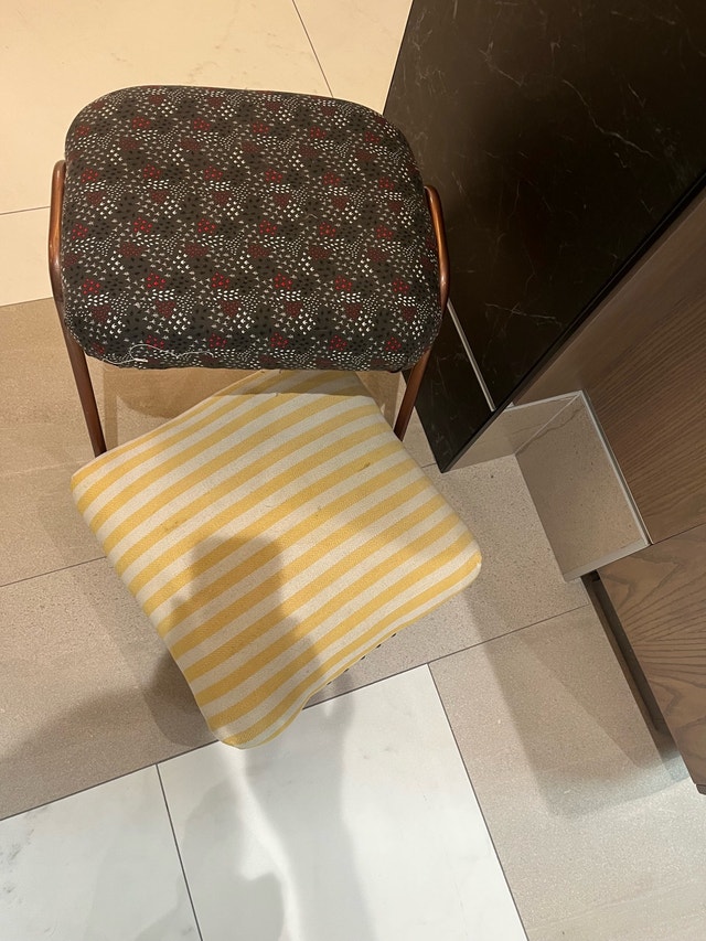 Set of Two Stools - photo 4