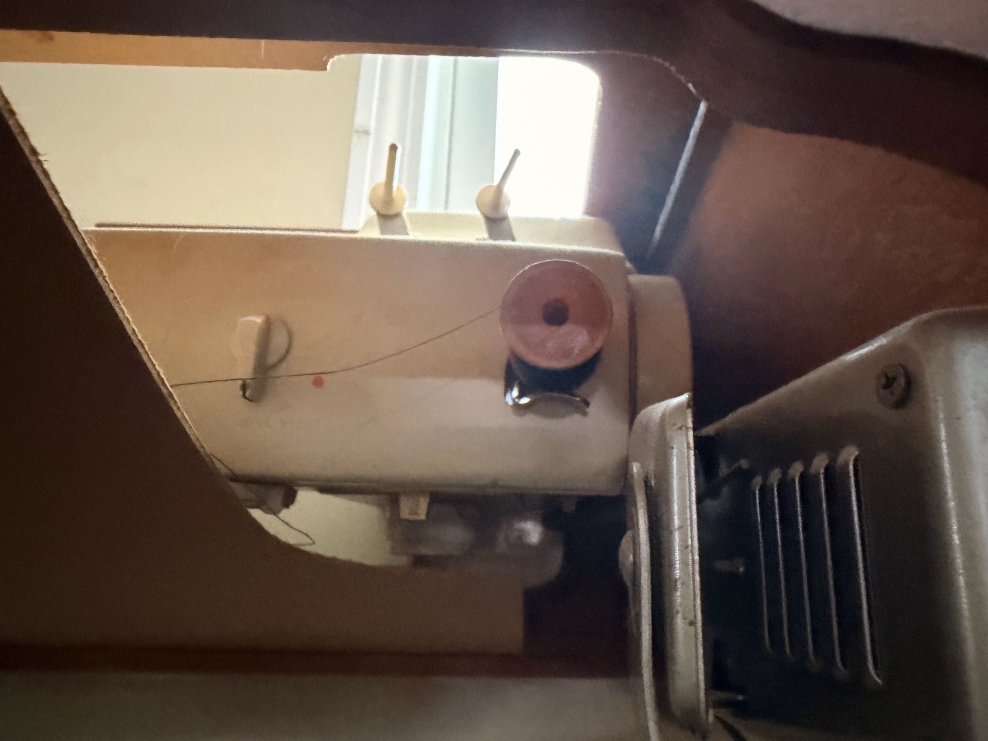 Vintage Heavy-Duty Sewing Machine. Nelco Golden Stitch - photo 3