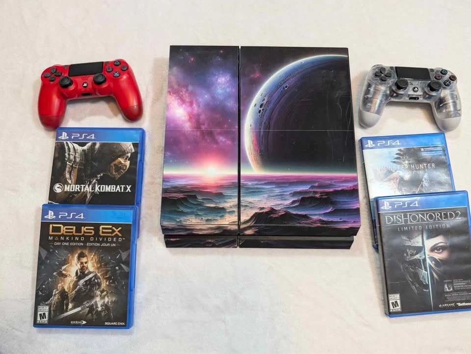 Ps4 + 2 Controllers + 4 Games