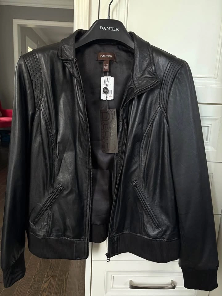 Danier leather jacket - photo 4