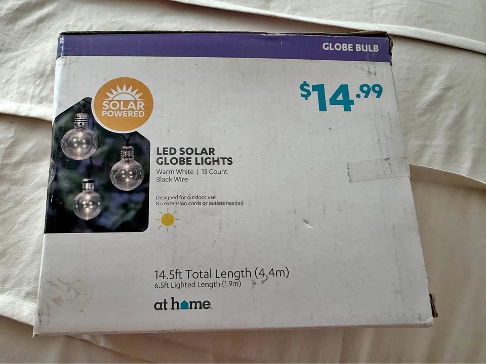 Outdoor LED Solar Globe Lights