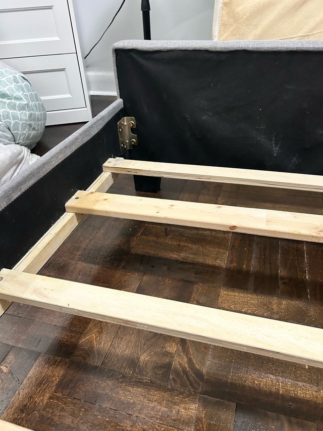 Queen Bed Frame - photo 3