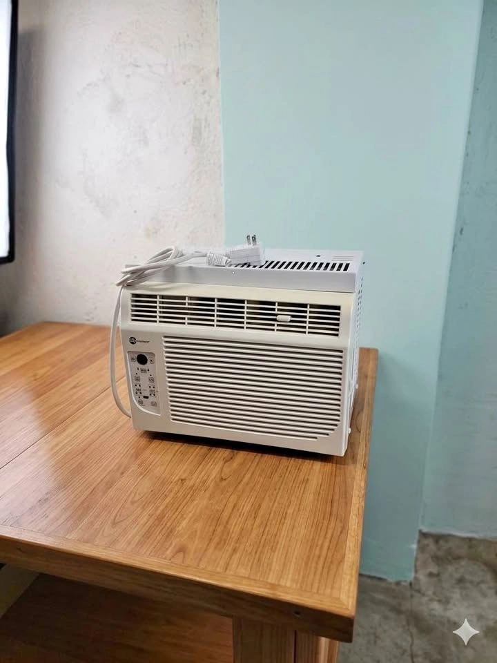 Generations Window Air Conditioner 5,000 BTU - 115V