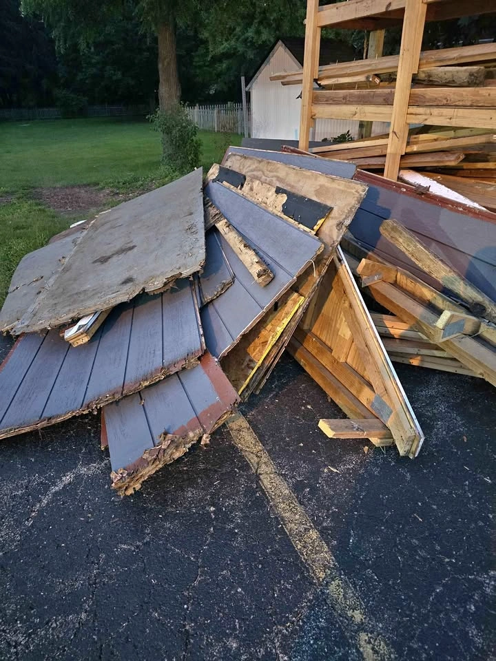 FREE – Wood for Fire Pit or DIY Projects (Oswego, IL)