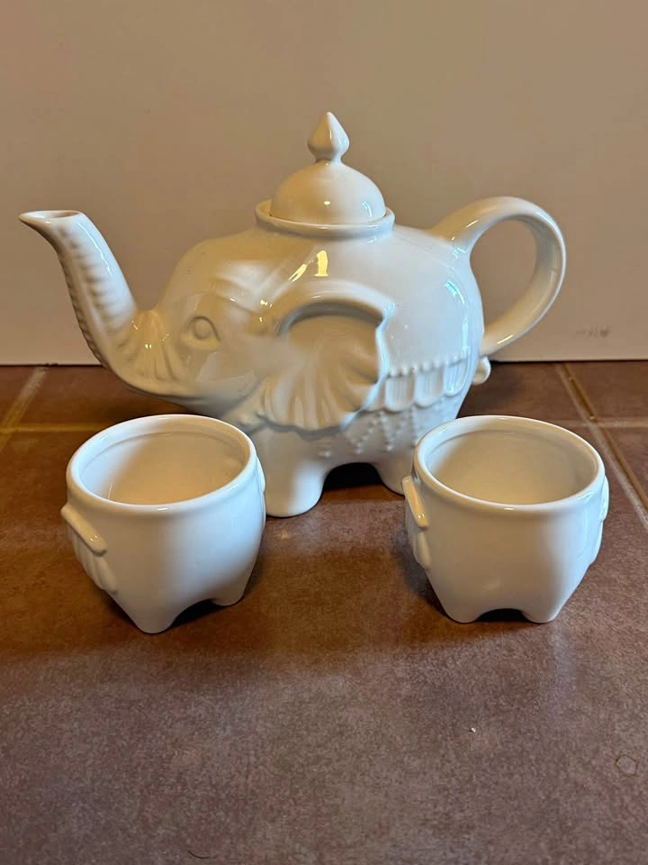 White Ceramic Elephant Teapot and Cup Set