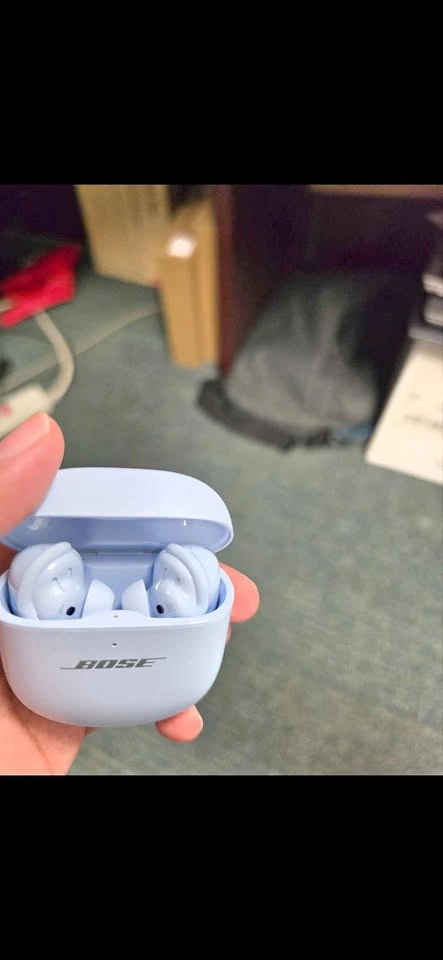 Bose Light Blue Wireless Earbuds