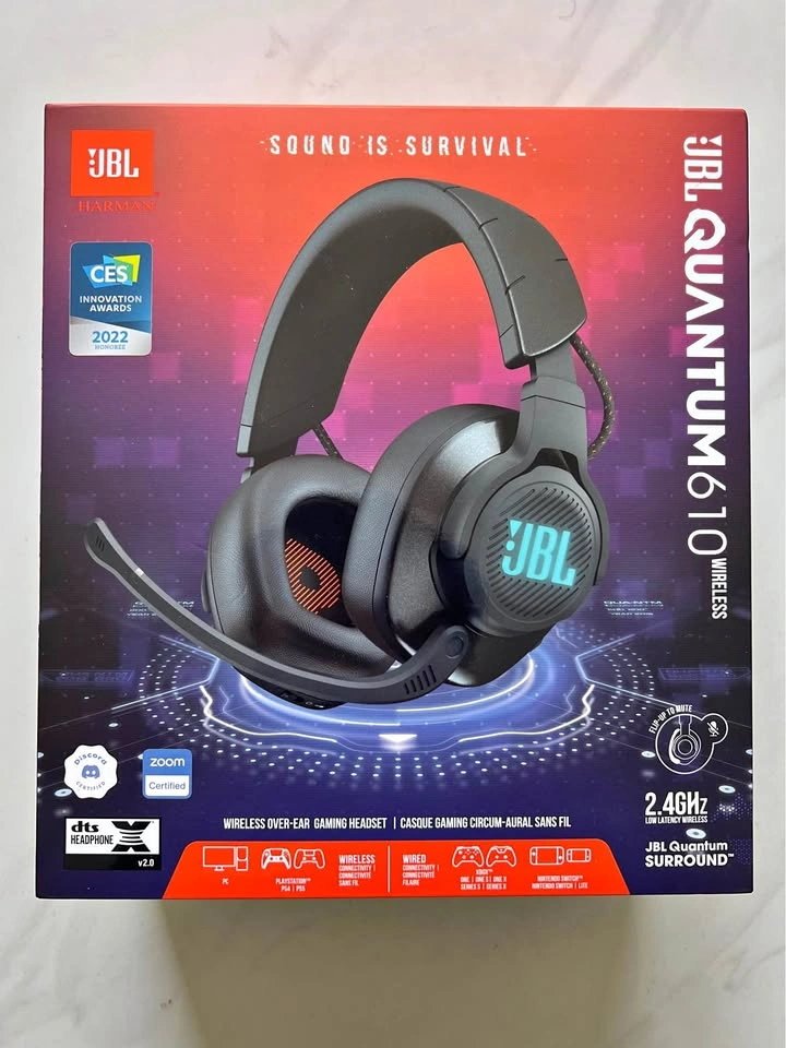 JBL Quantum 610 wireless headset