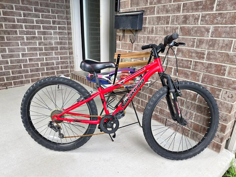 24" Nakamura Mountain Bike - Red/Black