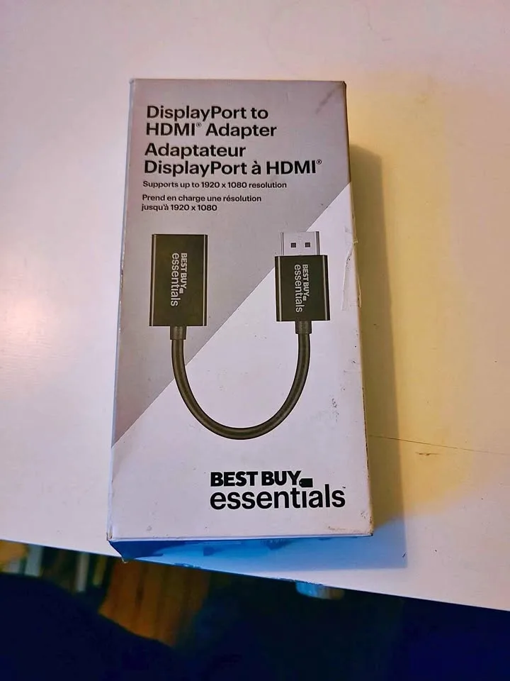 Display Port to HDMI Adapter thumbnail
