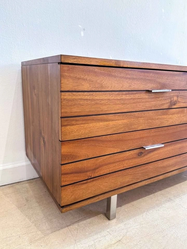 CB2 Linear 4-Drawer Low Dresser - photo 4