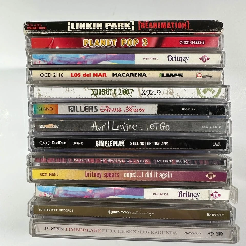 💿 Pop CD Lot + JVC Portable CD Player 💿 - photo 2