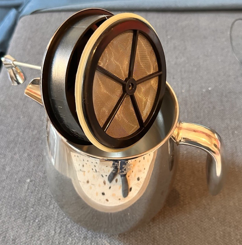 Bodum Stainless Steel French Press Coffee Maker 1 Qt 8 Cup - photo 3