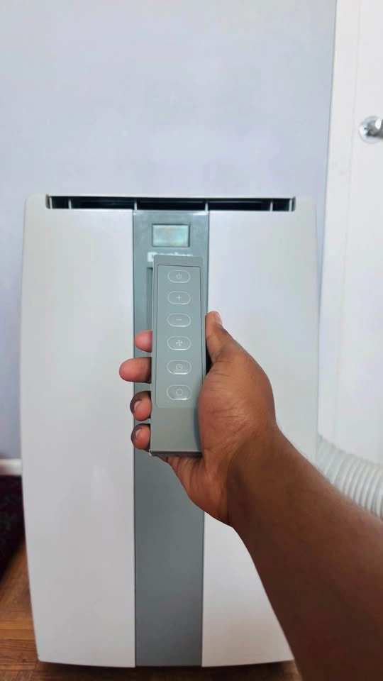 Danby 12,000 BTU Portable AC – Complete Set! - photo 4