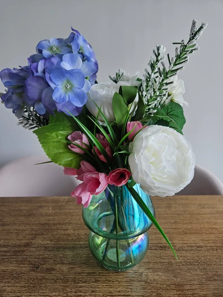 Artificial Flower Bouquet + Vase - Excellent Condition