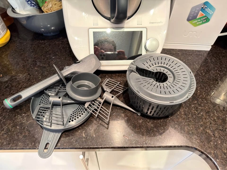 Thermomix TM6 All-in-One Kitchen Appliance (with Converter) - photo 3