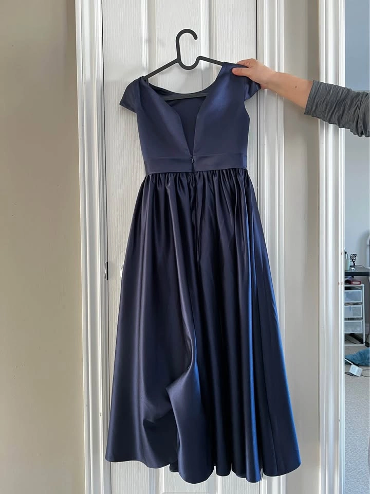 Elegant Navy Blue Girls Formal Dress - Fits 140cm - photo 2