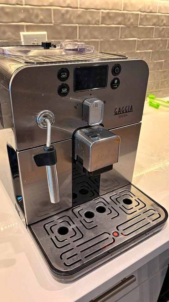 Gaggia Brera super-automatic espresso machine