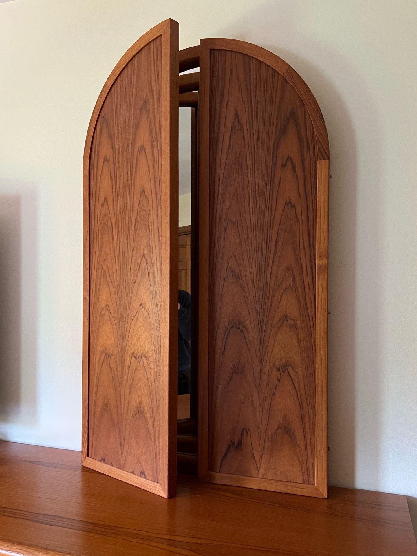 MODERN REAL TEAK TRI-FOLD MIRROR - photo 2