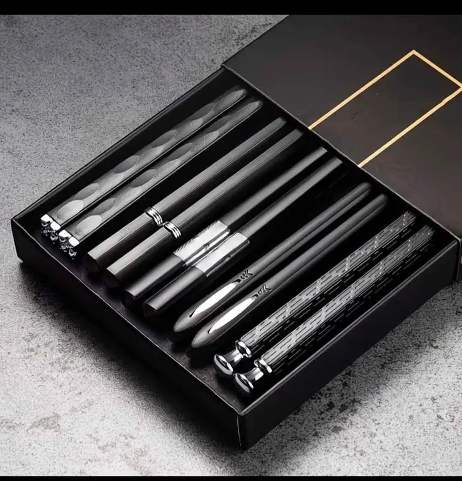 5-Pair Reusable Alloy Chopstick Gift Set - photo 4