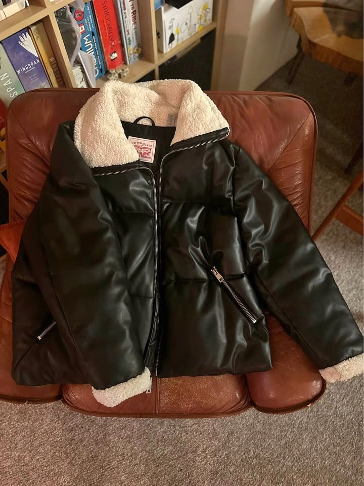 Perfect condition Levi’s faux leather and shearling jacket