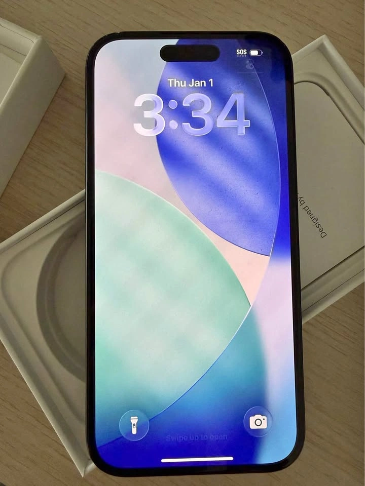 iPhone 15 128GB Black Original Phone 89% Battery