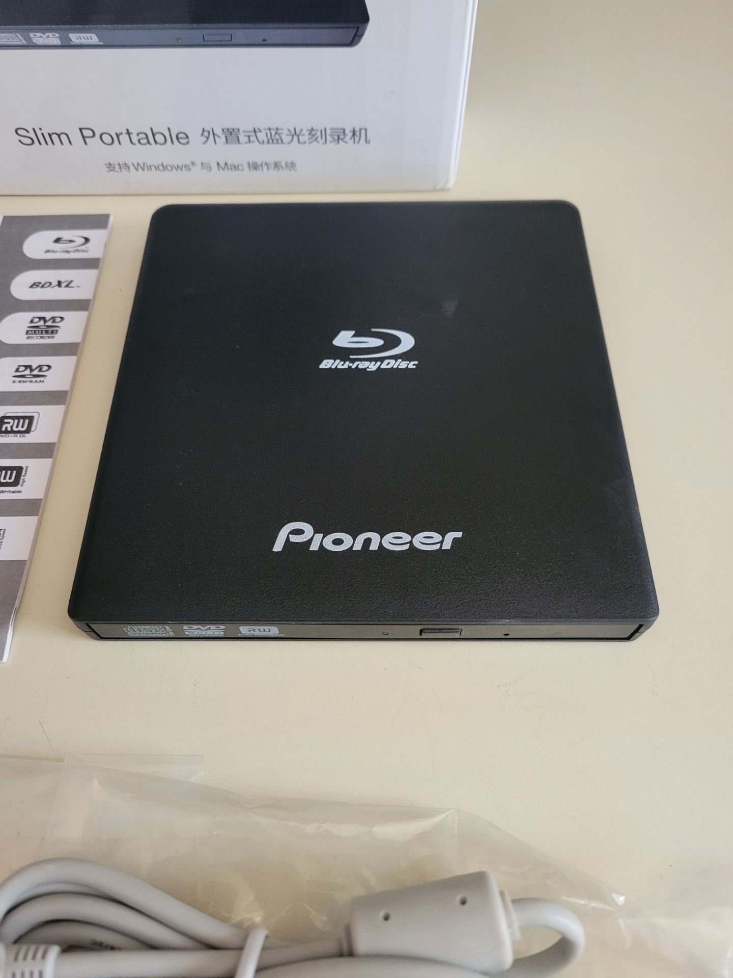 Pioneer BDR-XD08TC Blu-Ray Drive Optical Burner Player - photo 2