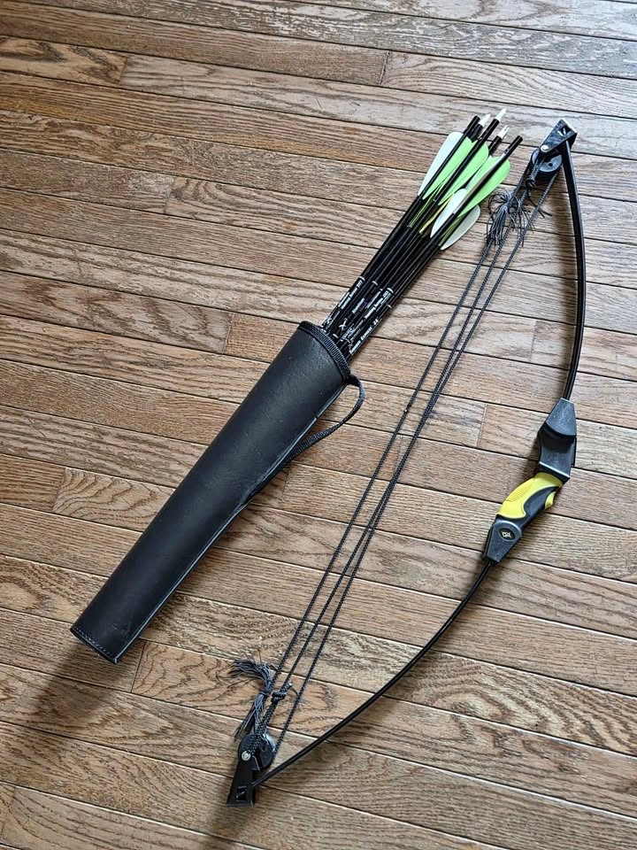 Kids Training Bow & Arrows