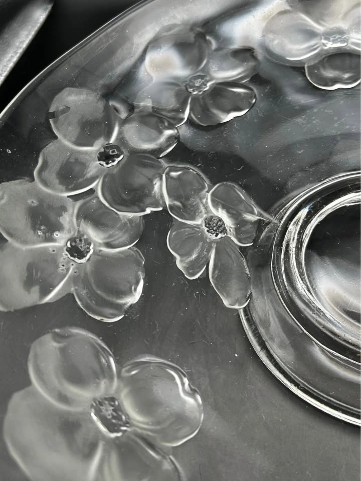 Vintage Colony Glass Shallow Bowl - photo 4