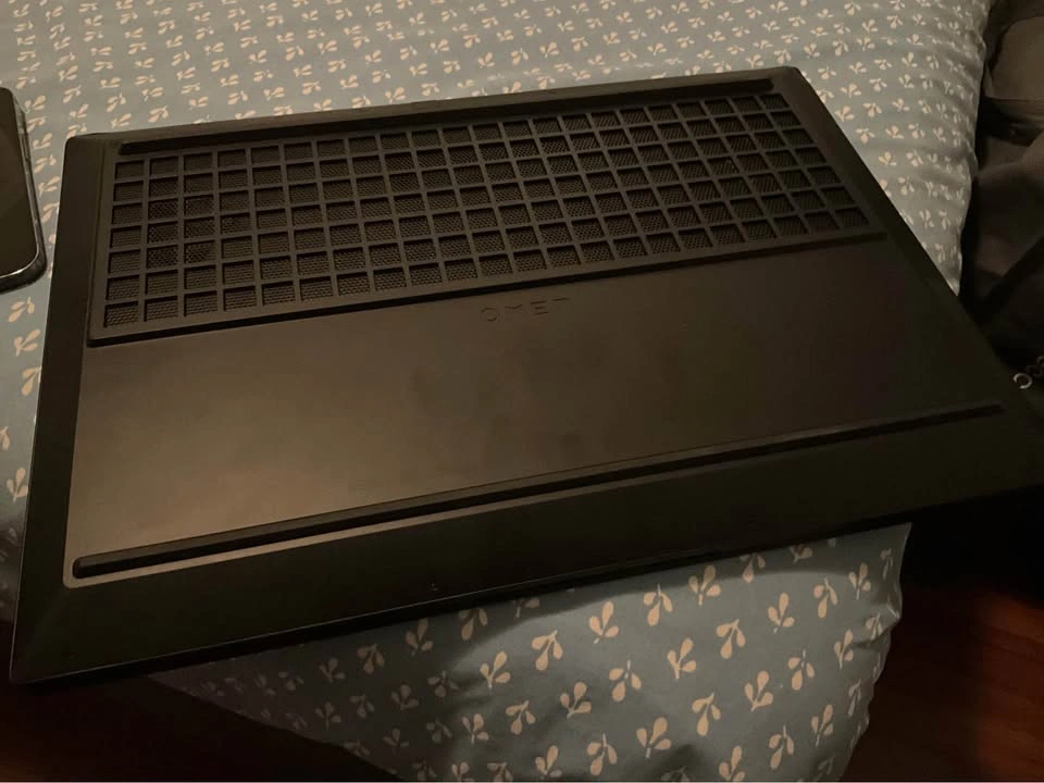 Omen 16 - 7940HS & RTX 4070 (HP: xf0000ca) - photo 2